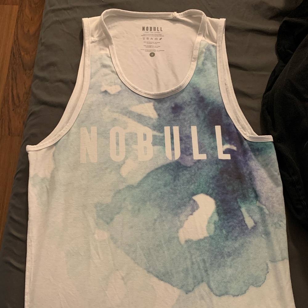Nobull tank